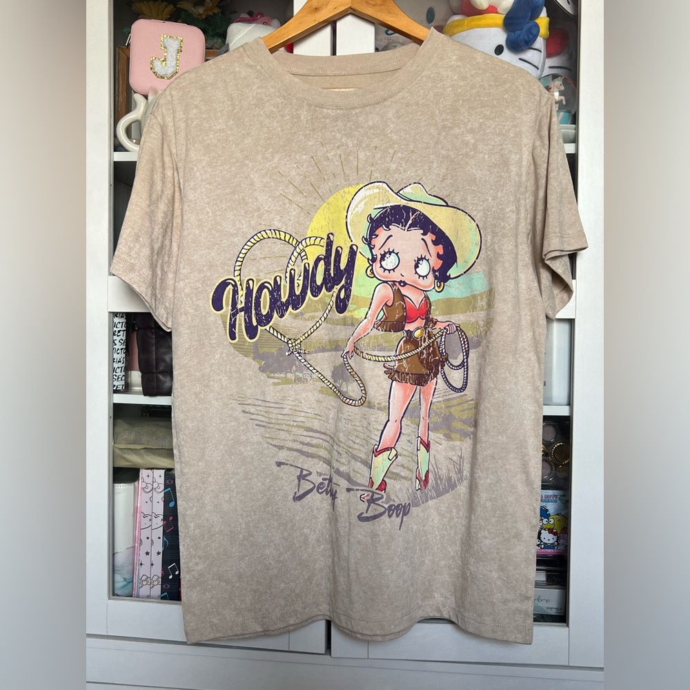 Betty Boop Graphic Tee Shirt Cowboy Small NWOT